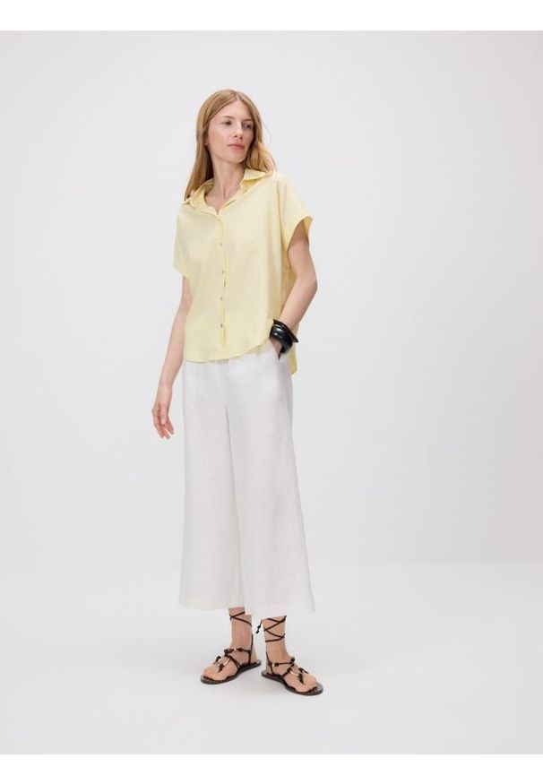 Reserved - Koszula z lnem i wiskozą - jasnożółty. Kolor: żółty. Materiał: len, wiskoza