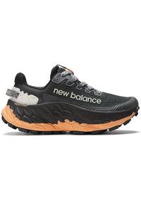 Buty damskie New Balance Fresh Foam X More Trail v3 WTMORCK3 – czarne. Kolor: czarny. Materiał: skóra, syntetyk, guma, materiał. Szerokość cholewki: normalna. Sport: bieganie, fitness