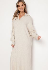 Born2be - Jasnobeżowa Pudełkowa Sukienka Sweterkowa z Wiskozą Szerokimi Rękawami i Kołnierzykiem Rinfera. Kolor: beżowy. Materiał: wiskoza. Typ sukienki: proste. Styl: wizytowy, elegancki #5
