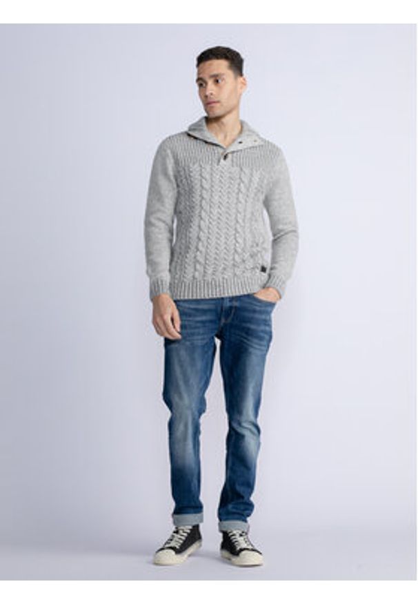 Petrol Industries Sweter M-3030-KWC211 Szary Regular Fit. Kolor: szary. Materiał: syntetyk