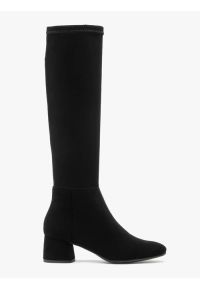 Ryłko - Elastyczne kozaki na niskim obcasie. Nosek buta: okrągły. Zapięcie: zamek. Kolor: czarny. Materiał: syntetyk. Szerokość cholewki: normalna. Obcas: na obcasie. Styl: street. Wysokość obcasa: niski #1