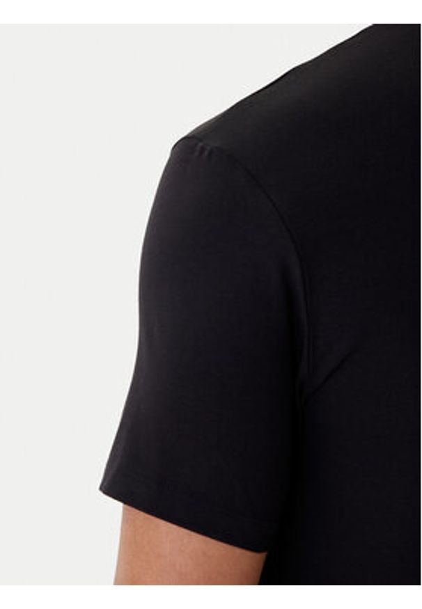 Guess T-Shirt Z2YI12 JR06K Czarny Regular Fit. Kolor: czarny. Materiał: bawełna