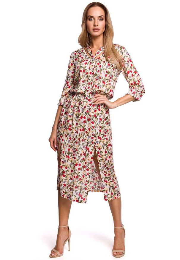 MOE - Sukienka Midi w Kwiatki z Rozcięciem z Przodu - Model 5. Materiał: wiskoza. Wzór: kwiaty. Długość: midi