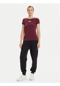 EA7 Emporio Armani T-Shirt 7W000673 AF12945 M5064 Bordowy Slim Fit. Kolor: czerwony. Materiał: syntetyk #7