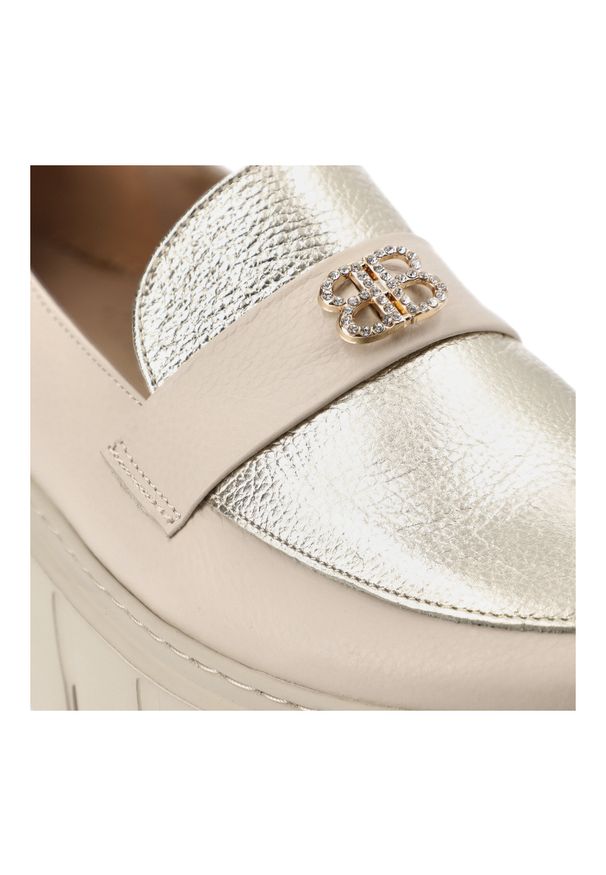 Beżowe Półbuty Armodo Stylowe Wsuwane Obuwie. Zapięcie: bez zapięcia. Kolor: beżowy. Materiał: materiał. Styl: elegancki