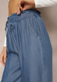 Renee - Ciemnoniebieskie Spodnie z Bawełny High Waist Szerokie Nogawki i Wiązanie w Pasie Darsakia. Okazja: na spacer. Stan: podwyższony. Kolor: niebieski. Materiał: bawełna #2