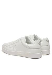 Guess Sneakersy Caserta FMFCAS ELL12 Biały. Kolor: biały. Materiał: skóra
