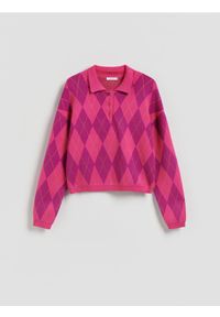 Reserved - Sweter z kołnierzykiem - intensywny róż. Kolor: różowy. Materiał: wiskoza, dzianina