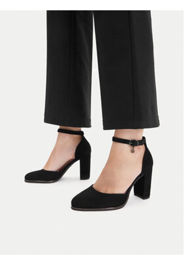 Lasocki Czółenka CEO-WSS21631-01 Czarny. Kolor: czarny. Materiał: zamsz, skóra