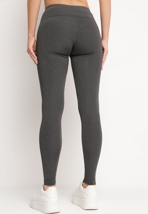 Born2be - Ciemnoszare Legginsy z Gumką w Pasie Cacilla. Okazja: na spotkanie biznesowe, do pracy, na co dzień. Kolor: szary. Styl: biznesowy, elegancki, casual