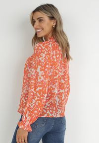 Born2be - Pomarańczowa Koszula z Ozdobnymi Guzikami i Wiązaniem przy Dekolcie Alaiya. Okazja: na spotkanie biznesowe. Kolor: pomarańczowy. Materiał: jeans. Długość rękawa: długi rękaw. Długość: długie. Styl: elegancki, biznesowy #5