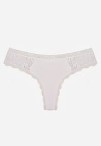 Born2be - Białe Majtki Stringi z Subtelną Koronką z Bawełną Adriedah. Kolor: biały. Materiał: koronka, bawełna. Wzór: koronka #1
