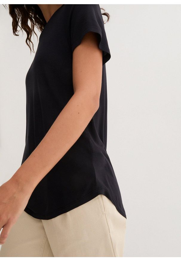 bonprix - Długi shirt z zaokrągloną linią dołu, z miękkiej bawełny. Kolor: czarny. Materiał: bawełna. Długość: długie