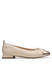 Clarks Baleriny Ubree15 Poppy 26181326 Beżowy. Kolor: beżowy. Materiał: skóra