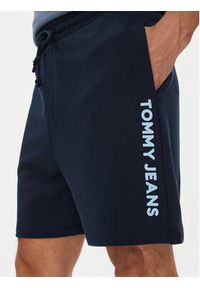 Tommy Jeans Szorty sportowe New Classic Beach DM0DM21781 Granatowy Relaxed Fit. Kolor: niebieski. Materiał: bawełna. Styl: sportowy #4