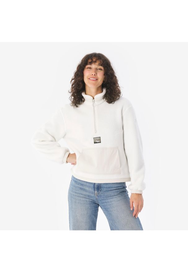 quechua - Polar turystyczny damski MH100. Typ kołnierza: kołnierzyk stójkowy. Kolor: beżowy, wielokolorowy, biały. Materiał: poliester, poliamid, materiał, elastan. Sezon: jesień, wiosna. Sport: turystyka piesza