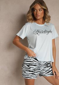 Renee - Jasnoniebieski Komplet Piżamowy z Bawełny T-shirt i Szorty z Motywem Zebry Milaria. Kolor: niebieski. Materiał: bawełna. Wzór: motyw zwierzęcy
