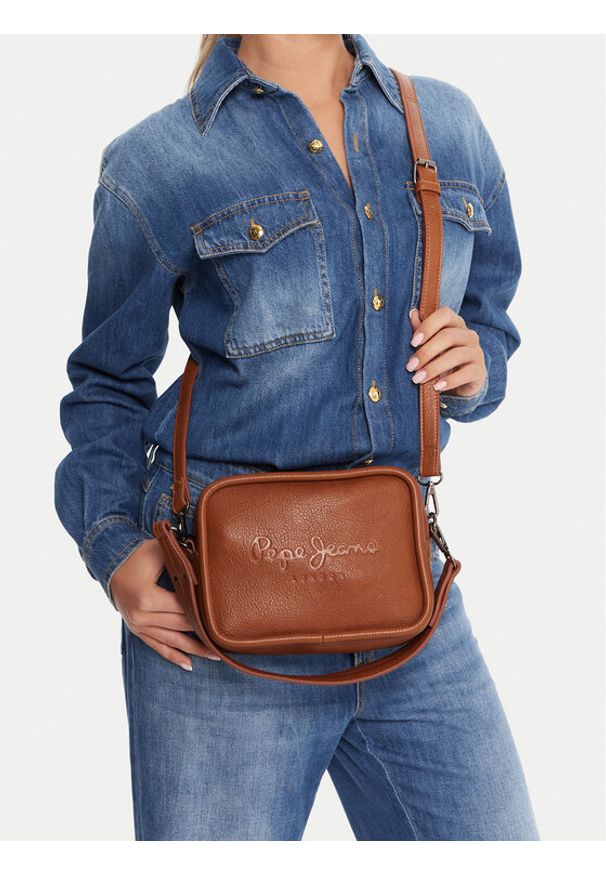 Pepe Jeans Torebka Bassy Code PL0300004 Brązowy. Kolor: brązowy. Materiał: skórzane