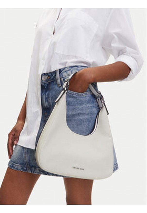 MICHAEL Michael Kors Torebka 30F4SY5H1L Biały. Kolor: biały. Materiał: skórzane