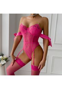 Intica - Body koronkowe z kokardkami na specjalne okazje Viktoriya. Kolor: różowy. Materiał: koronka. Długość: długie. Wzór: paski, koronka #3