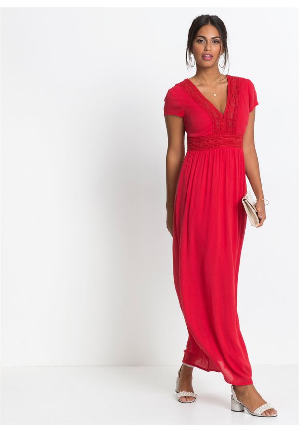 bonprix - Długa letnia sukienka z koronką, krótsza długość. Kolor: czerwony. Materiał: koronka. Wzór: koronka. Sezon: lato. Długość: maxi