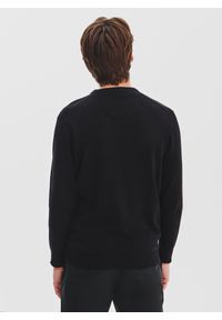 Pako Lorente - PAKO LORENTE - Czarny sweter męski v-neck. Kolor: czarny, niebieski. Materiał: bawełna. Sezon: jesień #9