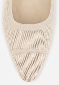 Born2be - Beżowe Czółenka VICES ze Sportowej Tkaniny na Słupku Waesbella. Nosek buta: otwarty. Kolor: beżowy. Materiał: tkanina. Obcas: na słupku. Styl: sportowy. Wysokość obcasa: średni #9