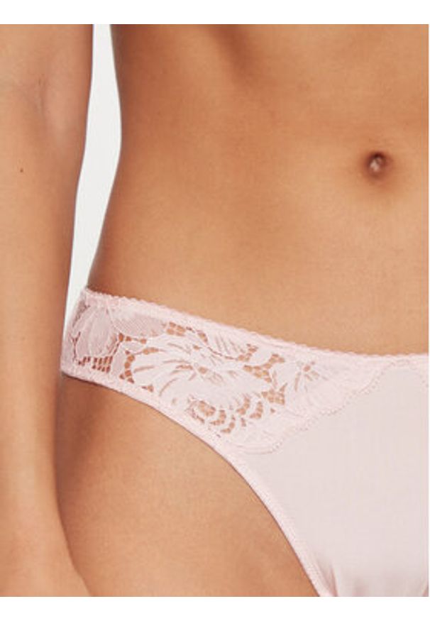 Hunkemöller Stringi Andrea 205413 Różowy. Kolor: różowy. Materiał: syntetyk