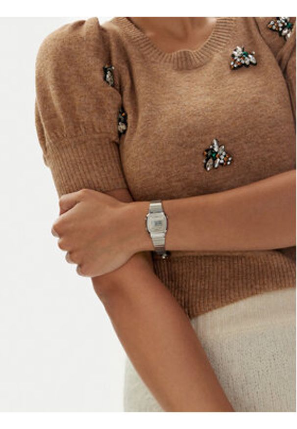 Casio Zegarek Vintage Mini LA670WEA-8AEF Srebrny. Kolor: srebrny. Styl: vintage