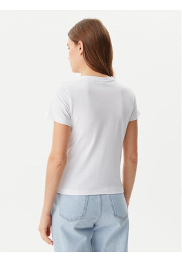 Guess T-Shirt V5GI15 J1314 Biały Slim Fit. Kolor: biały. Materiał: bawełna
