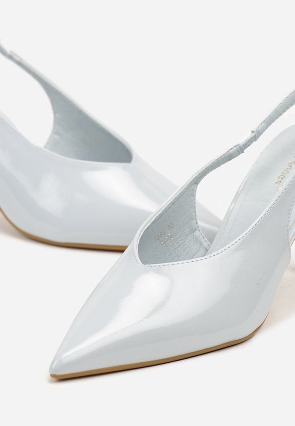 Renee - Niebieskie Lakierowane Sandały na Szpilce Typu Slingback Addoxie. Okazja: na co dzień, na spacer. Kolor: niebieski. Materiał: lakier. Obcas: na szpilce. Styl: casual, elegancki. Wysokość obcasa: średni