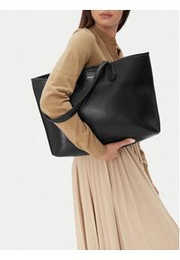 MEXX Torebka C-MEXX-H-002-08 Czarny. Kolor: czarny