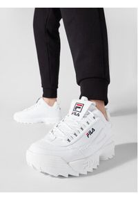 Fila Sneakersy Disruptor Low 1010262.1FG Biały. Kolor: biały. Materiał: skóra