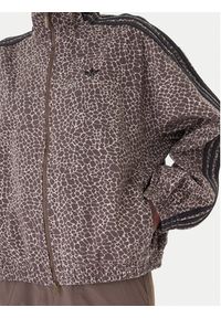 Adidas - adidas Kurtka jeansowa Firebird Aop KD2815 Brązowy Oversize. Kolor: brązowy. Materiał: bawełna #5