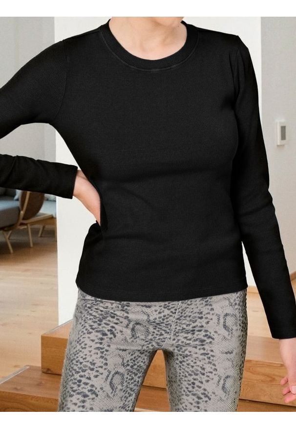 Sinsay - Prążkowana bluzka - czarny. Kolor: czarny. Materiał: prążkowany
