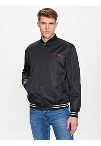 Karl Lagerfeld - KARL LAGERFELD Kurtka bomber 505079 532578 Czarny Regular Fit. Typ kołnierza: dekolt w karo. Kolor: czarny. Materiał: syntetyk