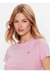 TOMMY HILFIGER - Tommy Hilfiger T-Shirt 1985 WW0WW37857 Różowy Slim Fit. Kolor: różowy. Materiał: bawełna #2