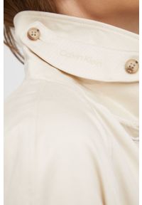 Calvin Klein płaszcz damski kolor beżowy przejściowy. Okazja: na co dzień. Kolor: beżowy. Materiał: tkanina, jedwab, materiał, lyocell. Wzór: gładki. Styl: casual #6