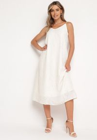 Born2be - Beżowa Trapezowa Sukienka na Ramiączkach z Koralikami i Cyrkoniami Dimzuri. Okazja: na co dzień. Kolor: beżowy. Materiał: jeans. Długość rękawa: na ramiączkach. Wzór: aplikacja. Typ sukienki: trapezowe. Styl: casual, elegancki #1