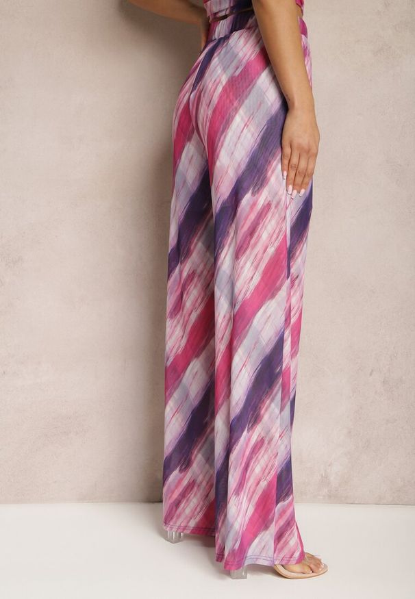 Renee - Fuksjowe Siateczkowe Spodnie Szerokie High Waist Mandiore. Okazja: na co dzień. Stan: podwyższony. Kolor: różowy. Styl: casual, elegancki