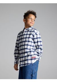 Reserved - Koszula w kratę - granatowy. Kolor: niebieski. Materiał: bawełna, dzianina #1