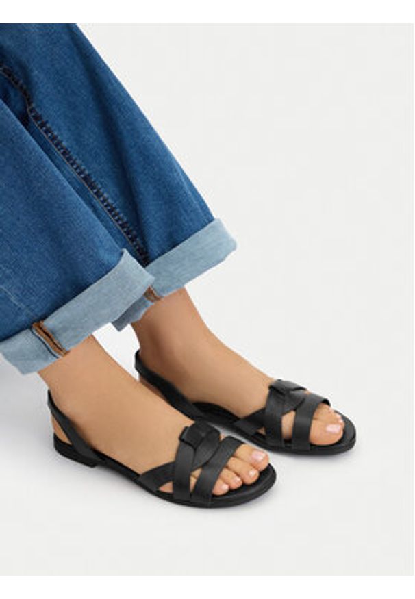 Lasocki Sandały CEO-WI23-RUPIA-14 Czarny. Kolor: czarny. Materiał: skóra