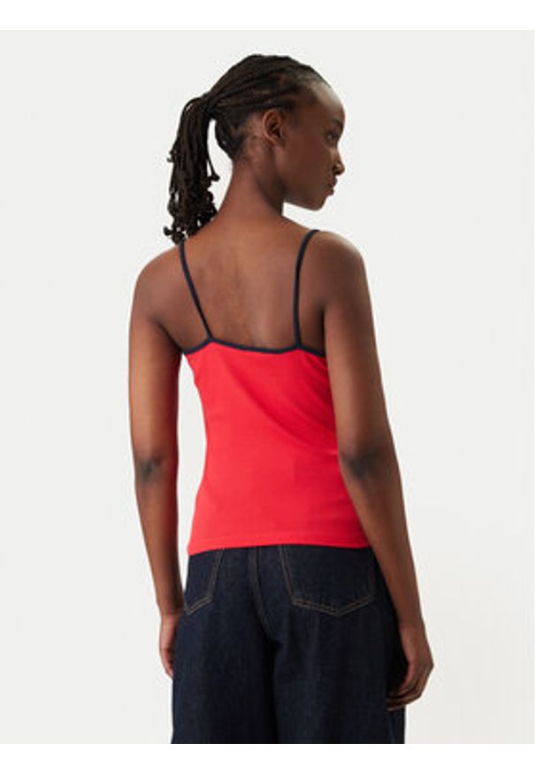 Tommy Jeans Top DW0DW22261 Czerwony Slim Fit. Kolor: czerwony. Materiał: bawełna