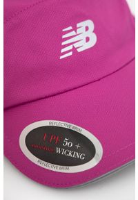 New Balance czapka z daszkiem kolor różowy z nadrukiem. Kolor: różowy. Wzór: nadruk