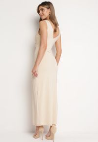 Born2be - Beżowa Klasyczna Kopertowa Sukienka Koktajlowa bez Rękawów Widoksa. Okazja: do pracy, na spotkanie biznesowe. Typ kołnierza: dekolt w serek. Kolor: beżowy. Materiał: tkanina. Długość rękawa: bez rękawów. Wzór: aplikacja. Typ sukienki: kopertowe. Styl: wizytowy, klasyczny #6