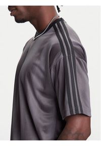 Adidas - adidas T-Shirt adicolor Jacquard JW5880 Szary Loose Fit. Kolor: szary. Materiał: syntetyk #4