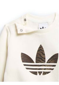 Adidas - adidas Dres KD5824 Beżowy Loose Fit. Kolor: beżowy. Materiał: syntetyk #2