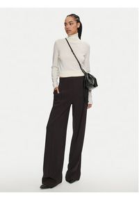 Calvin Klein Golf K20K207449 Écru Regular Fit. Typ kołnierza: golf. Materiał: wełna #3