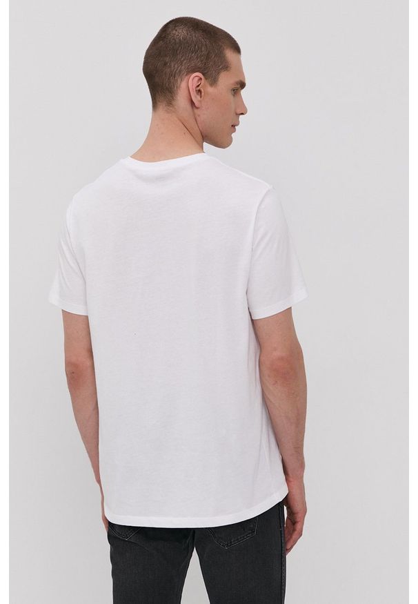 Levi's® - Levi's - T-shirt. Okazja: na co dzień, na spotkanie biznesowe. Kolor: biały. Wzór: nadruk. Styl: biznesowy, casual