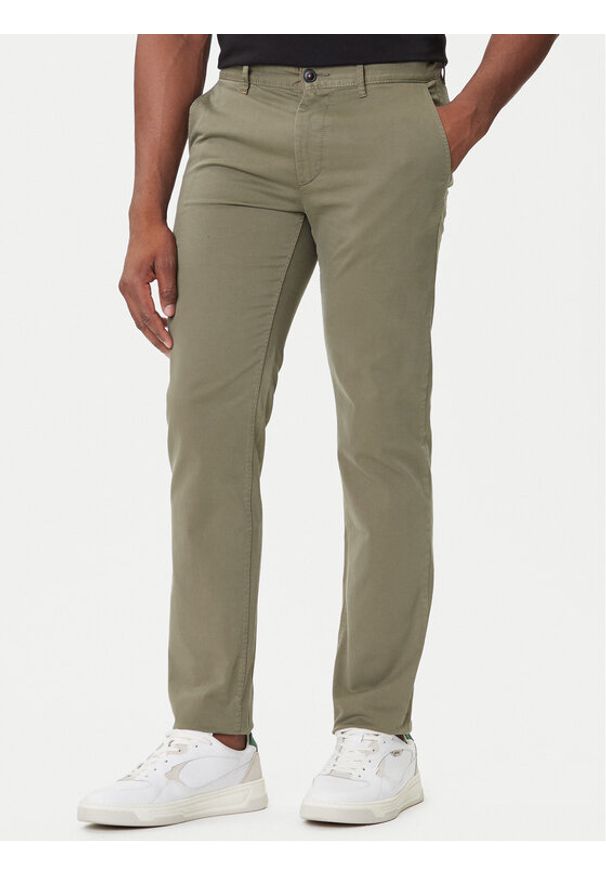BOSS Chinosy 50510933 Zielony Slim Fit. Kolor: zielony. Materiał: bawełna